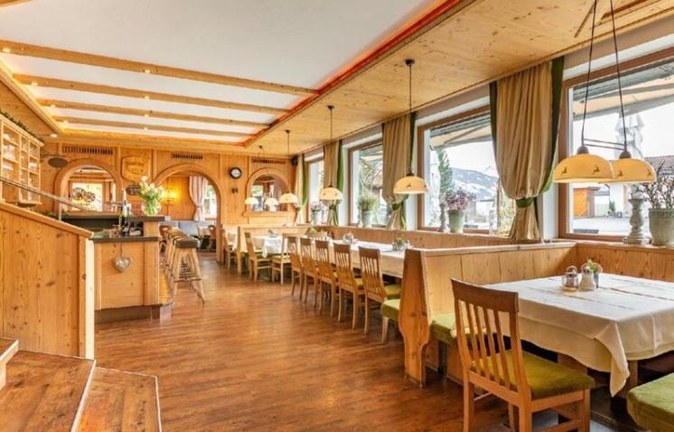 Restaurant Gaestehaus Wiesenheim 유던스 외부 사진