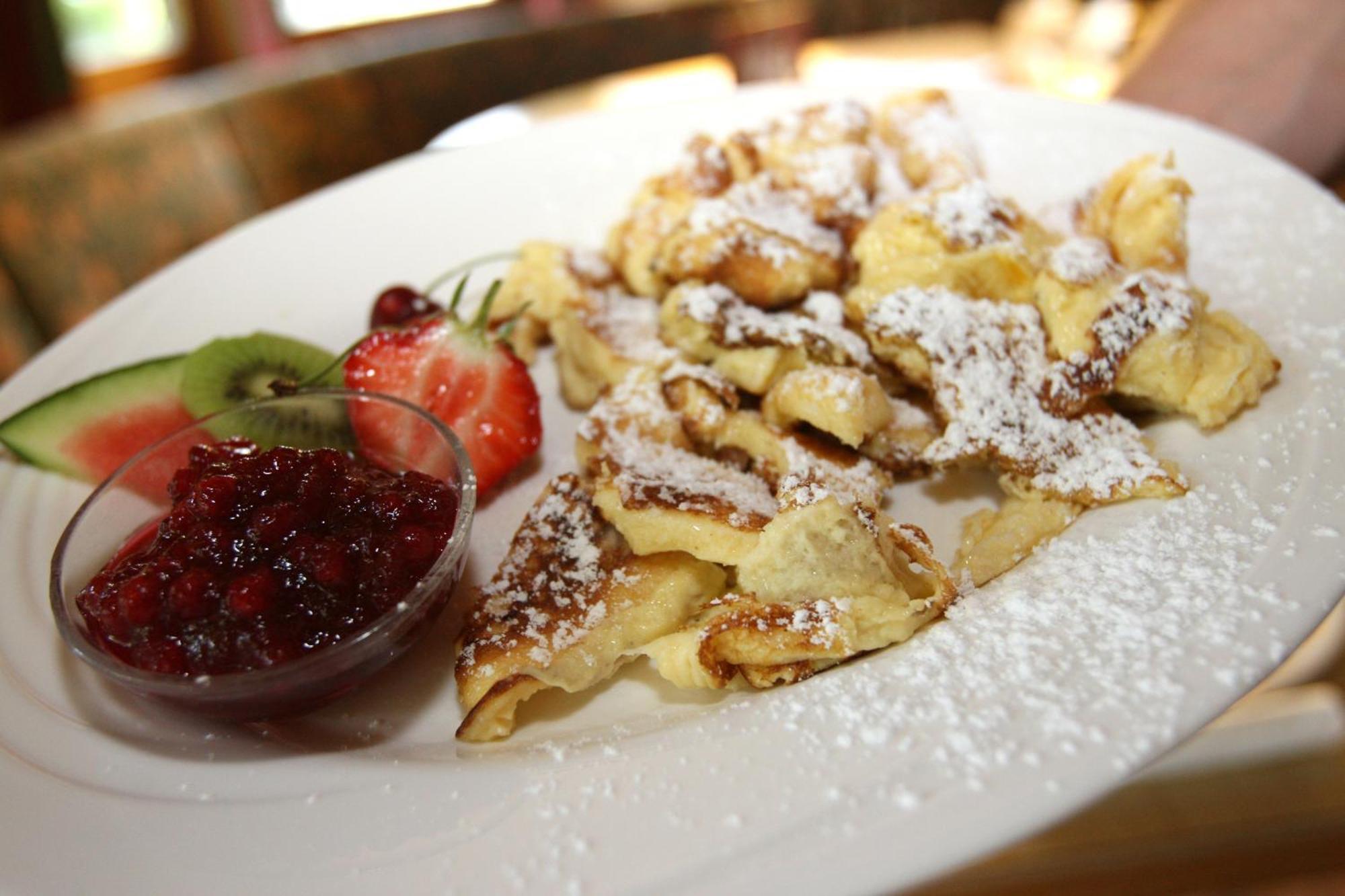 Restaurant Gaestehaus Wiesenheim 유던스 외부 사진