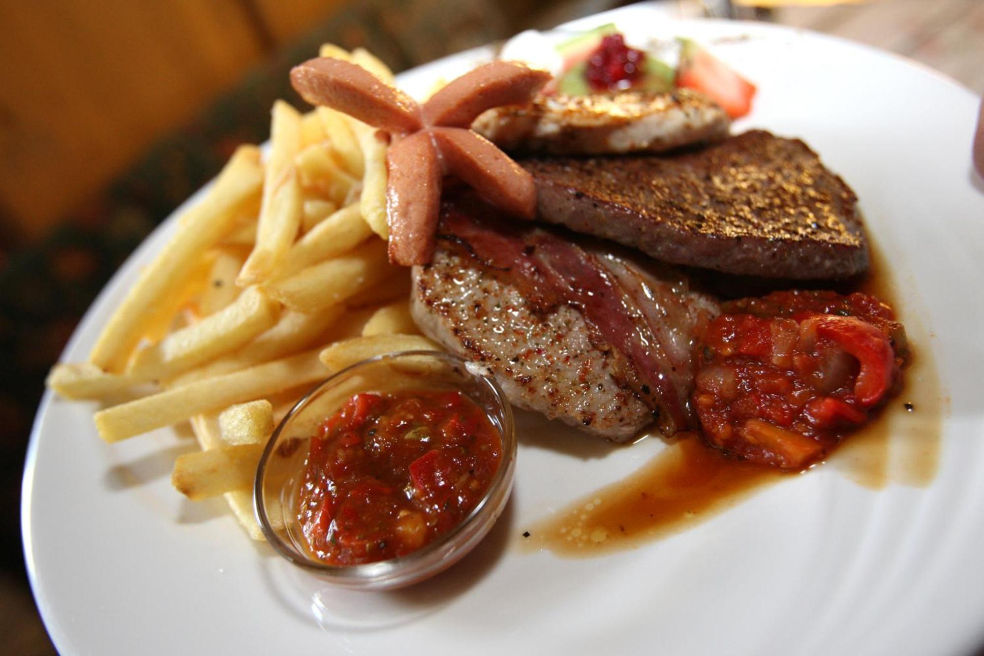 Restaurant Gaestehaus Wiesenheim 유던스 외부 사진