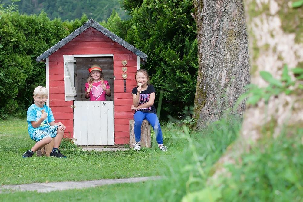Restaurant Gaestehaus Wiesenheim 유던스 외부 사진